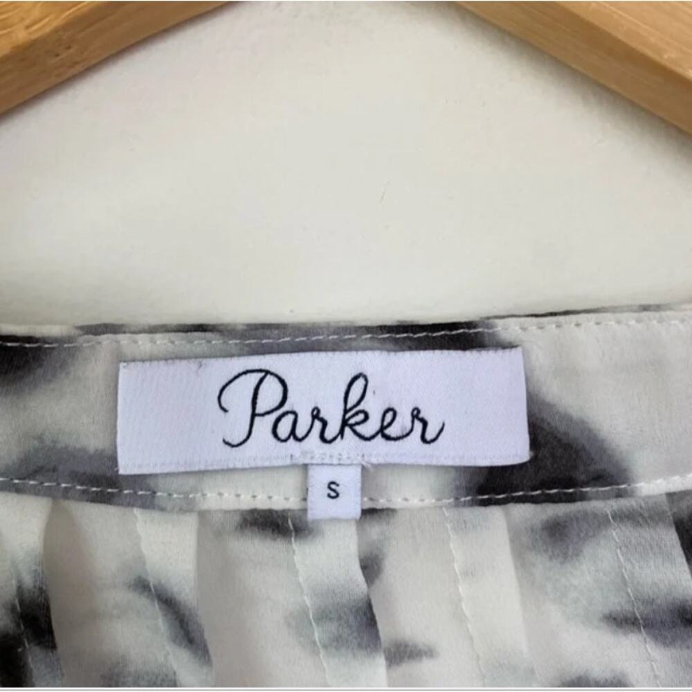 Parker Leopard Print Button Front Blouse Small - image 4